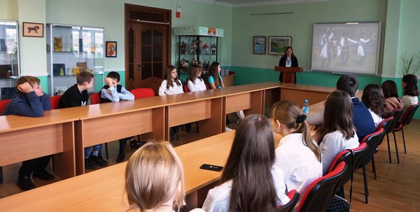 «Музыкальные инструменты народов России»