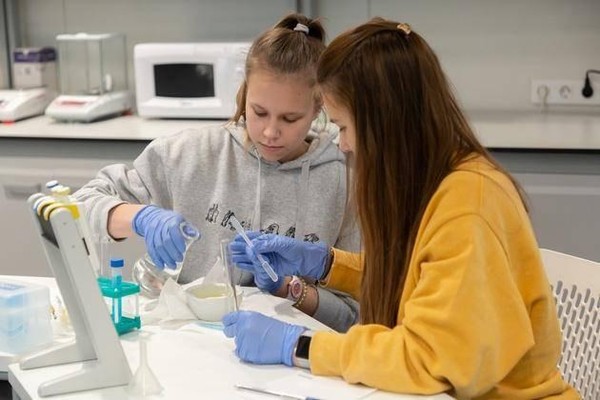 Занятие «(Не)просто химия»