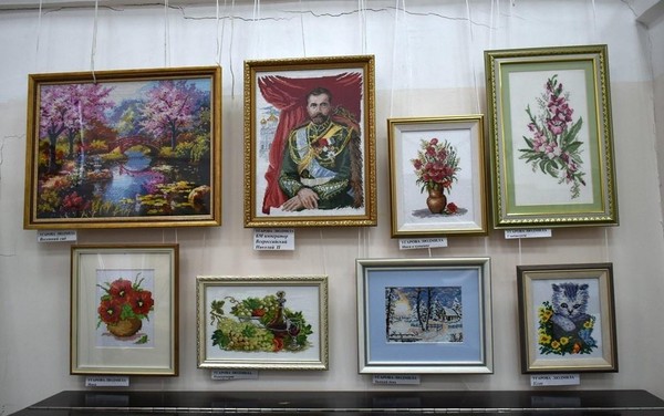 Выставка «Вышитое счастье»