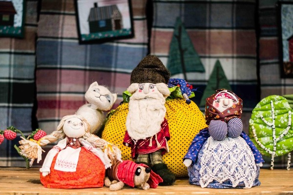 Спектакль «Репка, или Календарь забот – круглый год»