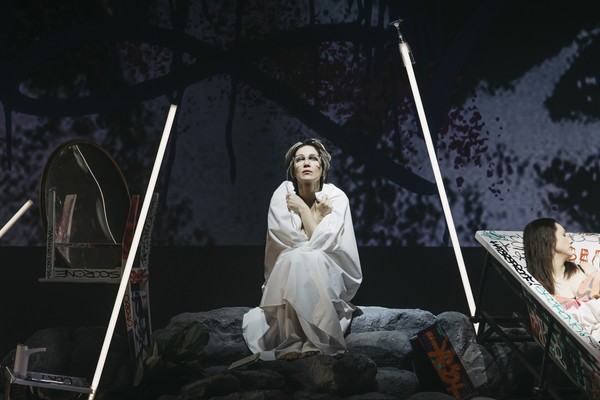 Дорогая Елена Сергеевна