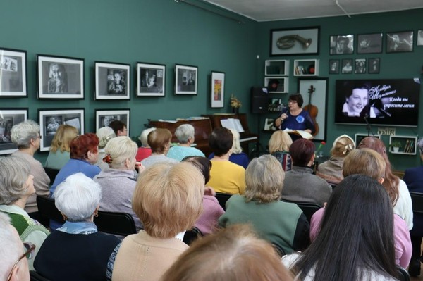 Просмотр и обсуждение фильма «Земля Санникова»