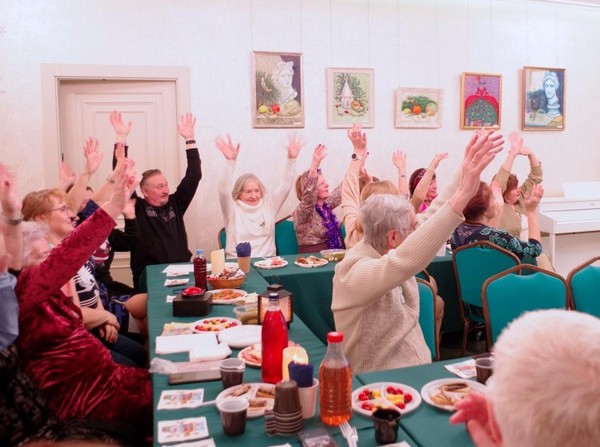 Вечерка для серебряного возраста «Весна идёт, весне дорогу!»