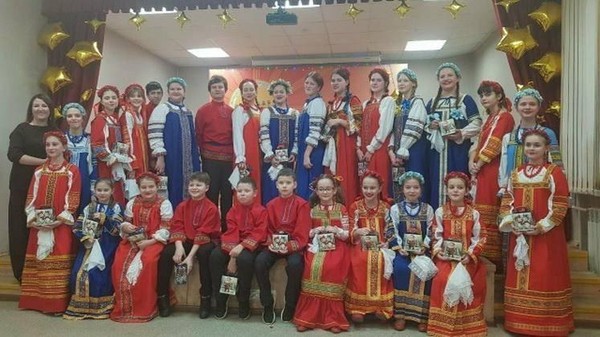 Отчетный концерт фольклорного отделения (класс преподавателя Лазаревой Н.В.)