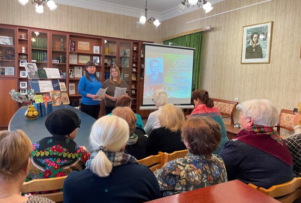 Музыкальная гостиная «Есть только миг…»