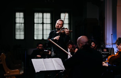 Итальянские каникулы: Посвящение Паганини. Скрипка, орган, оркестр, голос