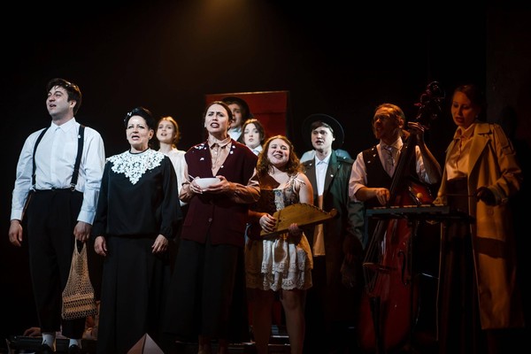 Викторина «Загадка декораций»