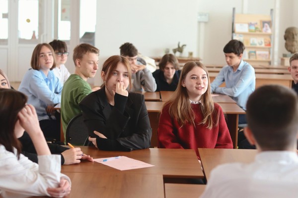 Викторина «Триумф эрудита: литература и английский»