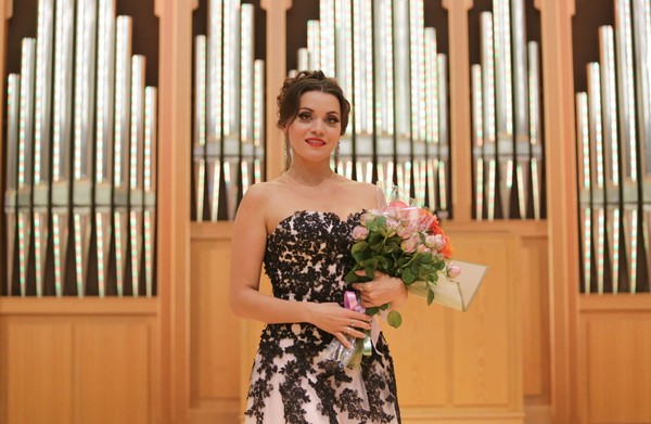 Высоким слогом русского романса