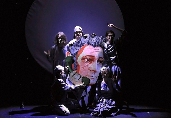 Спектакль «Картонное сердце»