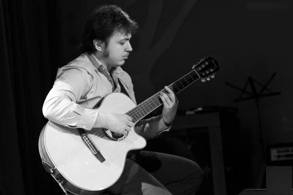 Сольный концерт Артема Кузнецова