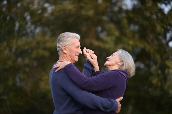 Танцевальное занятие «В ритмах долголетия»