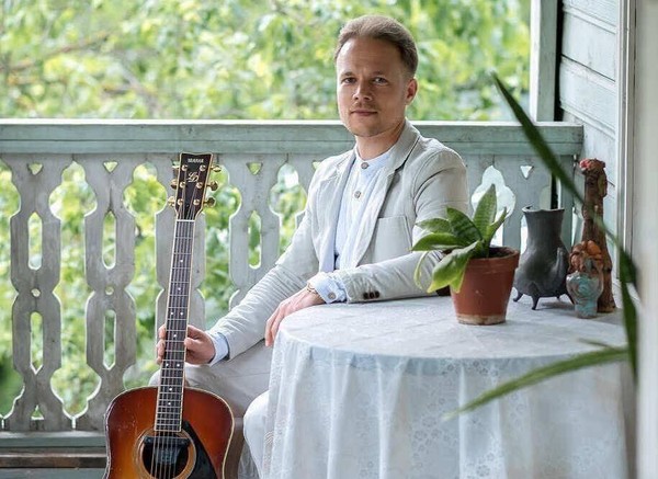 Литературно-музыкальный вечер «О, милая! Наш миг неповторим...»