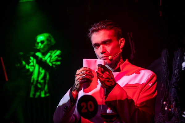 Страсти по Битлджусу