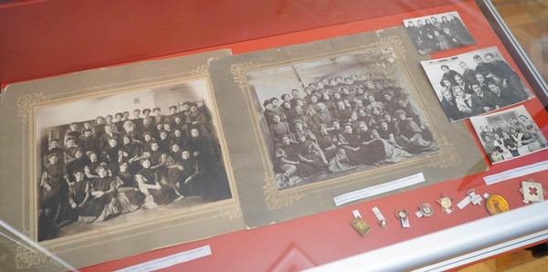 Музейный урок «История школьной формы»