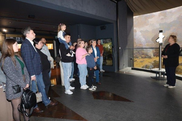 Обзорная экскурсия по экспозиции «На земле опаленной»