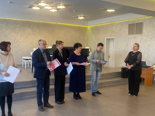 XII Открытый городской конкурс художественного слова «О России с любовью»