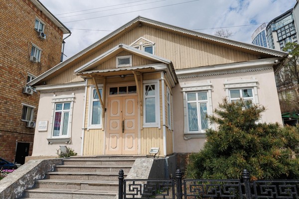 Обзорная экскурсия по дому-музею семьи Сухановых