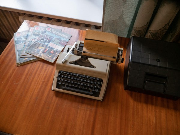 Выставка «Сахаровинверсия»