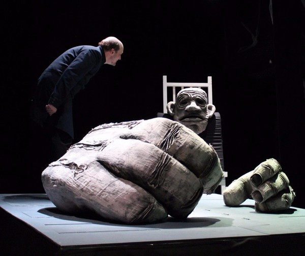 Спектакль «Мелкий бес»