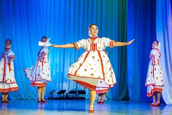 Мастер-класс «Танцы народов России»