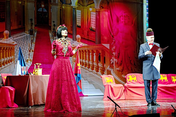 Весёлая вдова