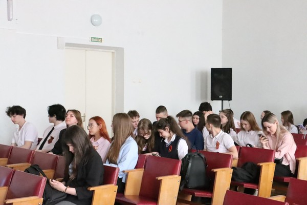 Урок «Их именами славится Россия»