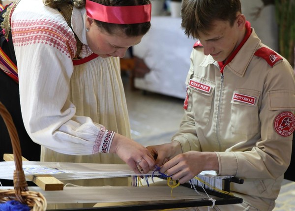 Тематическая программа «У истоков...»