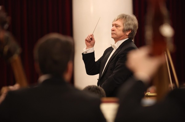 Концерт «Дирижер – Николай Алексеев. Солист – Илья Папоян»