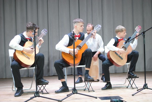 Концерт «Гитарная музыка от классики до фламенко»