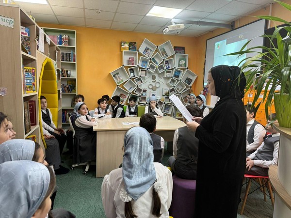 Вечер поэзии «Народным традициям жить и крепнуть»