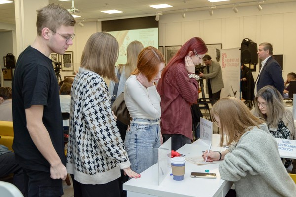 Творческая встреча с Владимиром Шигиным