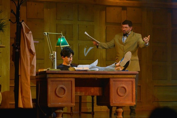 Спектакль «Сделка»