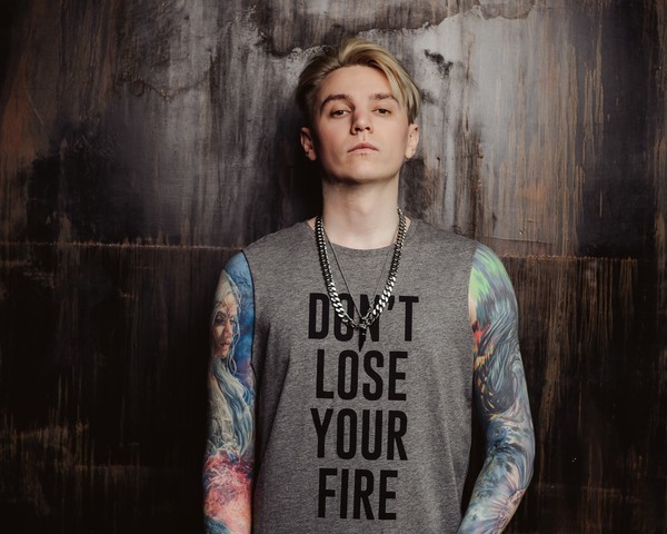 Женя Рассветов