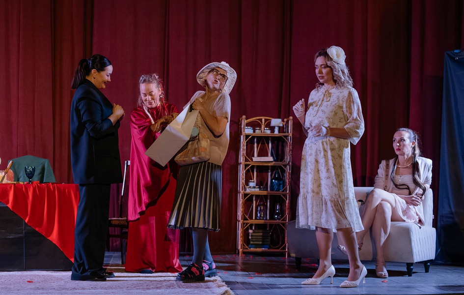 Спектакль "ВЕДУНЬЯ"