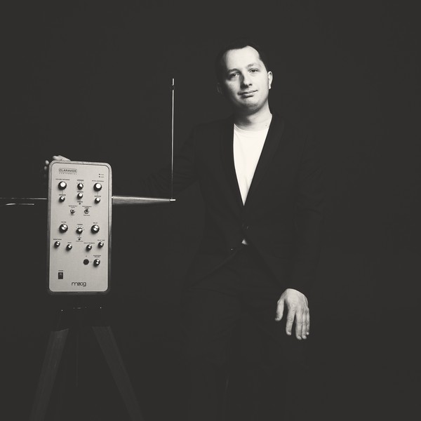 Пётр Термен. История электронной музыки. Терменвокс — первый синтезатор