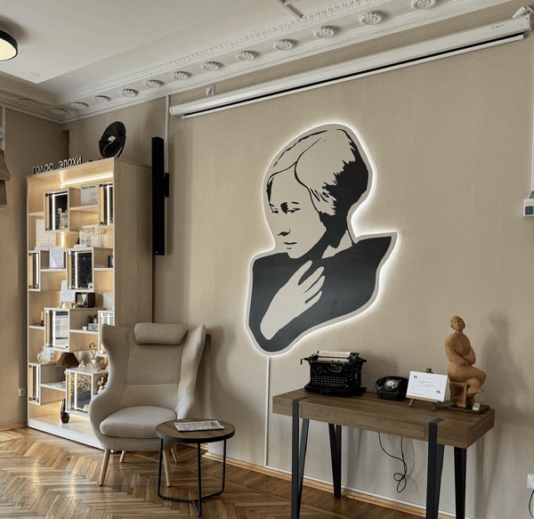 Презентация сборника «Лето. Петербург. Любовь»