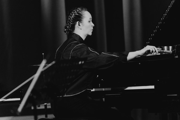 Театр танца Саши Кукина и «Лишь ансамбль/just Ensemble». Алеаторика. Музыка и танец