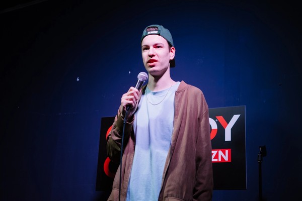 Громкий микрофон