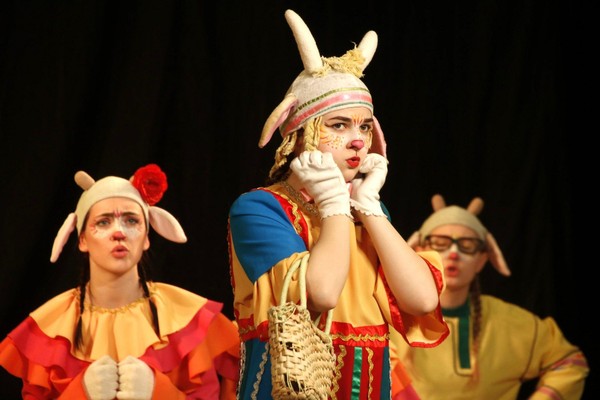 Спектакль «Сказка за сказкой»