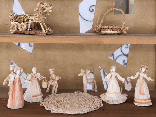 Экспозиция «Венок традиций: от талаша до бересты»