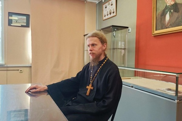 Просветительская программа «В круге света»