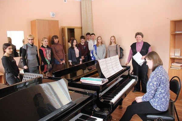 День открытых дверей: фортепиано, инструменты народного оркестра