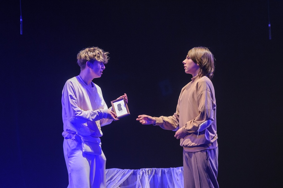 Спектакль "Детство"