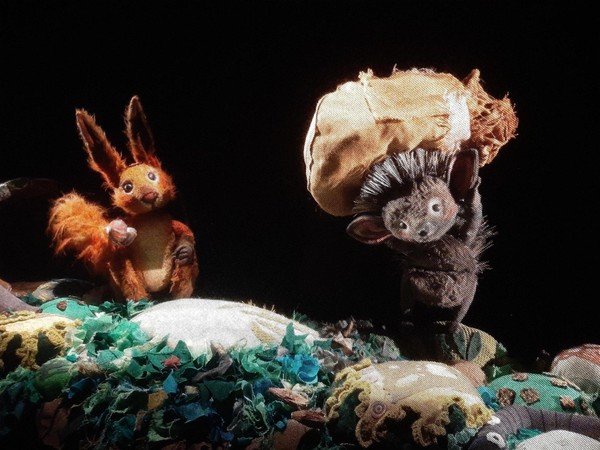 Спектакль «Сказка о ежике, волшебном лесе и еще кое о чем...»