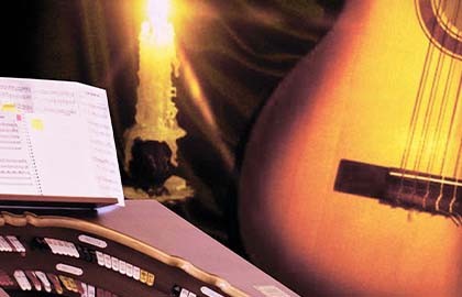 Театральный орган в усадьбе. Романтический вечер при свечах с гитарой и органом