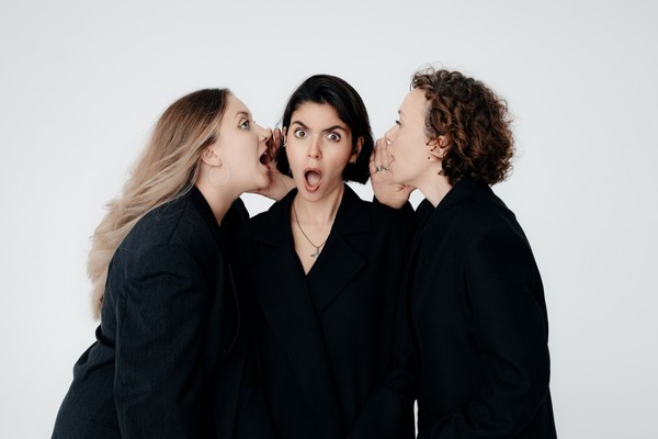 Стоп-слово — откровенные женские разговоры