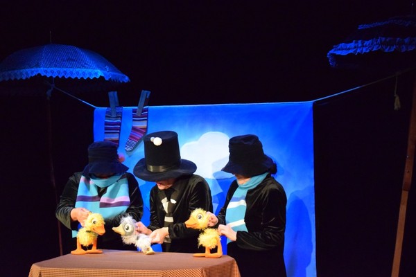 Спектакль «Гадкий утенок»