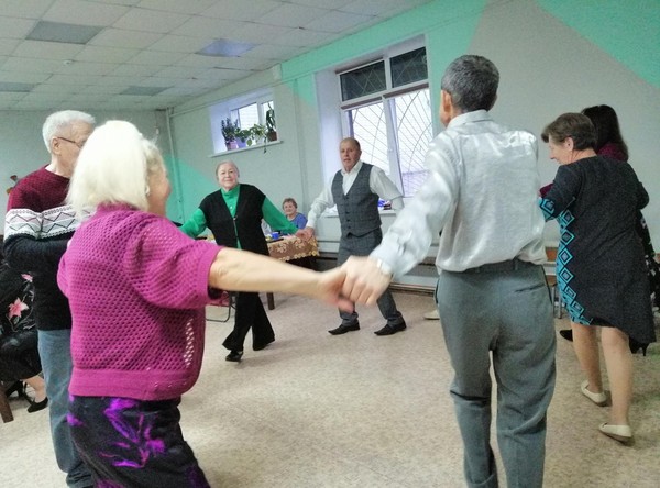 Посиделки «Весенний переполох»