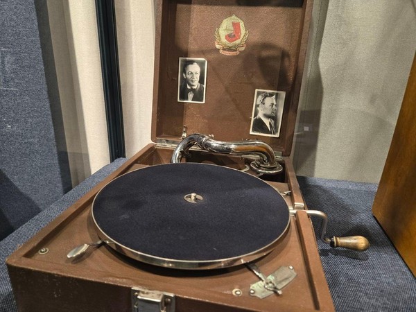 Лекция-квиз «Сделано в СССР: инструкция по применению»